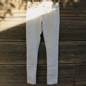 'No Boundaries' white skinny denim jeans pants